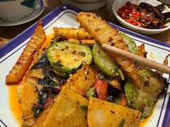 -云阿蛮云南生烫牛肉米线(奉贤路店)