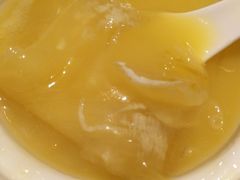 即位鱼翅-半岛翡丽海鲜自助餐厅(观风亭店)