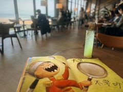 -青岛朗艺美术馆·海景咖啡