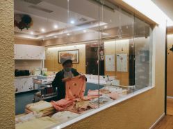 -卓玥国际月子会所(罗山路店)