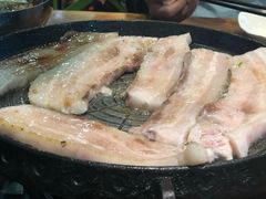 -猪小牛烤肉(青塔店)
