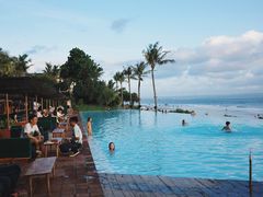 -FINNS Beach Club