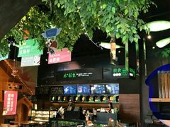 -三只松鼠生活馆(芜湖弋江金鹰店)