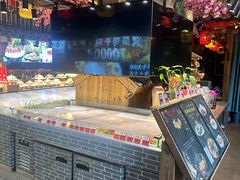 -头上红煨盐鸡·非遗院子餐厅
