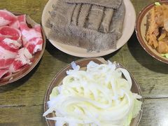 -黄潇洒老火锅(九眼桥宏济巷店)