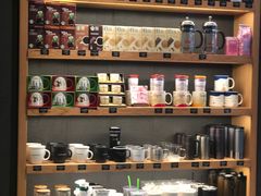 零售区-星巴克(广州光明广场店)