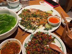 -一坐一忘云南菜(嘉里中心店)