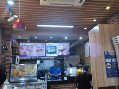 -芝心实億披萨意面(芳草路店)