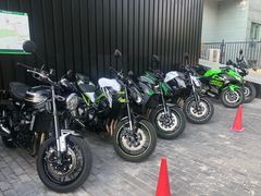 -川崎北京风火轮店