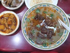 -金杨拉面王小吃面馆·牛三宝面·红烧牛肉粉