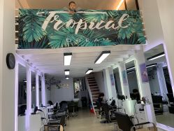 -BTR发型定制潮沙龙店