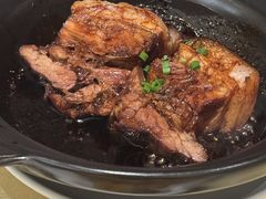 招牌红烧肉-群乐饭店(滨安路店)