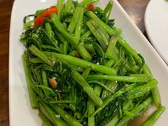 -Dang restaurant (patong phuket)