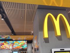 -麦当劳(郑州正弘城店)