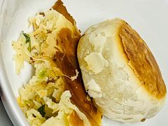 火腿萝卜丝酥饼-光明邨大酒家(淮海路店)