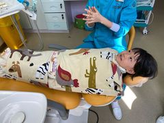 -三叶儿童口腔诊所(越城店)