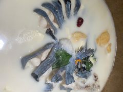 -滇小鱼·云南野生菌火锅(上杭路店)