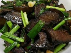 -回味餐厅(枫林路通程商业广场店)