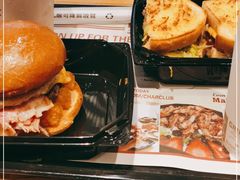 -The Habit Burger Grill 哈比特汉堡(爱琴海店)