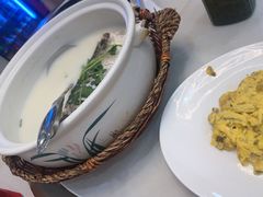 -紫藤园·天目湖大鱼头(南山竹海店)