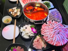 -唯爱KTV聚会餐厅(仙林东城汇店)