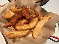 -静香HOUSE·全时段融合餐厅(七星欢乐颂店)