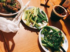 -矮子粉店1985·长沙米粉(湘春路店)