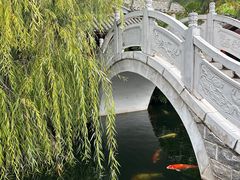 -香麒园·过桥米线·南湖雅宴