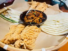 -魏铭鱼头捞饭(晋阳路店)