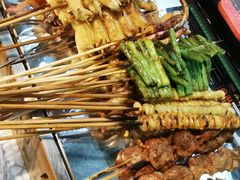 -云晓光头烧烤吧(德平路店)