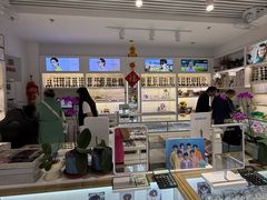-新视达眼镜店·蔡司·依视路(名镜苑店)