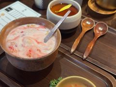 -银米·云南传统过桥米线(双廊黑金冠店)