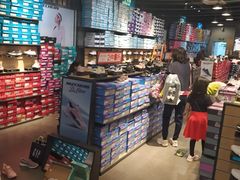 -斯凯奇(八达岭奥特莱斯店)