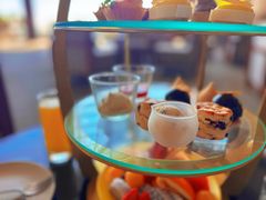 -亚龙湾喜来登·美景台大堂吧