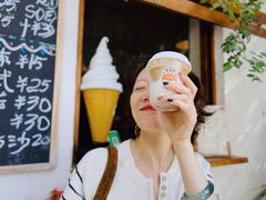 -小时光咖啡馆(北锣鼓巷店)