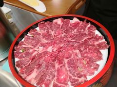 手切本地肥牛-胡须佬鸡煲四季火锅店(石厦西村直营店)