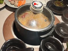 -芸山季·云南山珍菌火锅(人民广场来福士店)