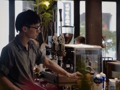 -Metal hands·铁手咖啡