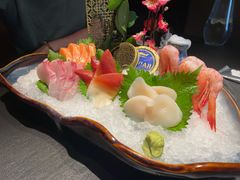 -蟹犇前•帝王蟹雪蟹(陆家嘴店)