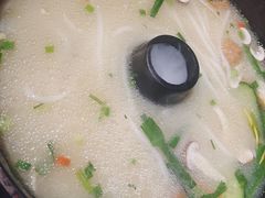 -飞虎过桥米线(翠湖店)
