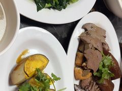 -乌文新澄海卤鹅店