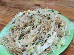-蚝哥花姐湛江烤生蚝(美丽湾市场店)