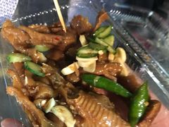 -六合夜市