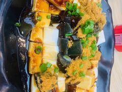 -小鳌陪你小排档·四季小龙虾·田鸡·宵夜(中央第五街店)