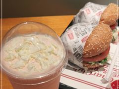 -The Habit Burger Grill 哈比特汉堡(复兴soho店)