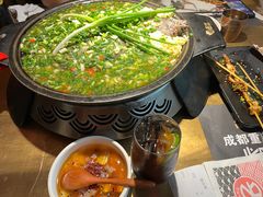 -吞鱼兽麻辣烤鱼(万达店)