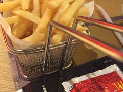 -麦当劳(新王府井店)