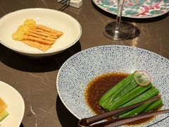 -海派悦庭·海胆烧麦·新融合菜(凯德广场店)