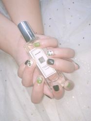 -8090美甲美睫生活馆