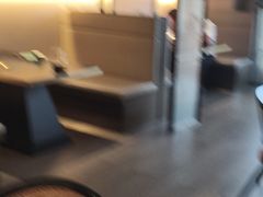 -鸽子侯·家宴·平价海鲜(绿地店)